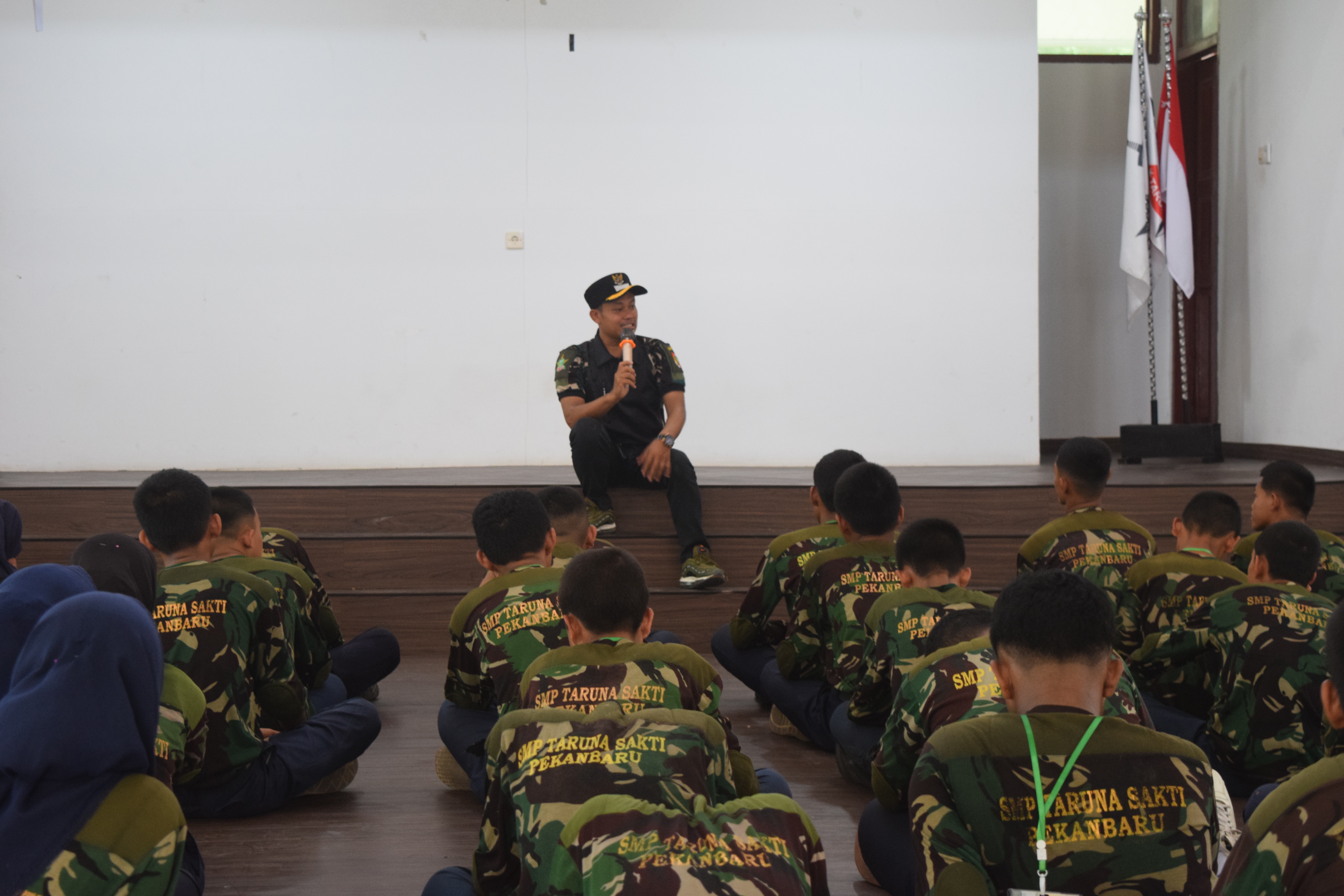 Pembekalan Dari Narasumber pada ujian Purna Praja TS 01
